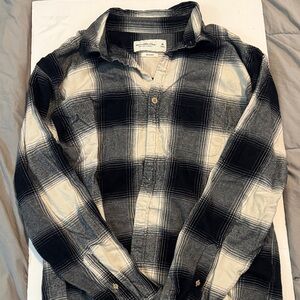 Abercrombie & Fitch Black and White Checkered Shirt